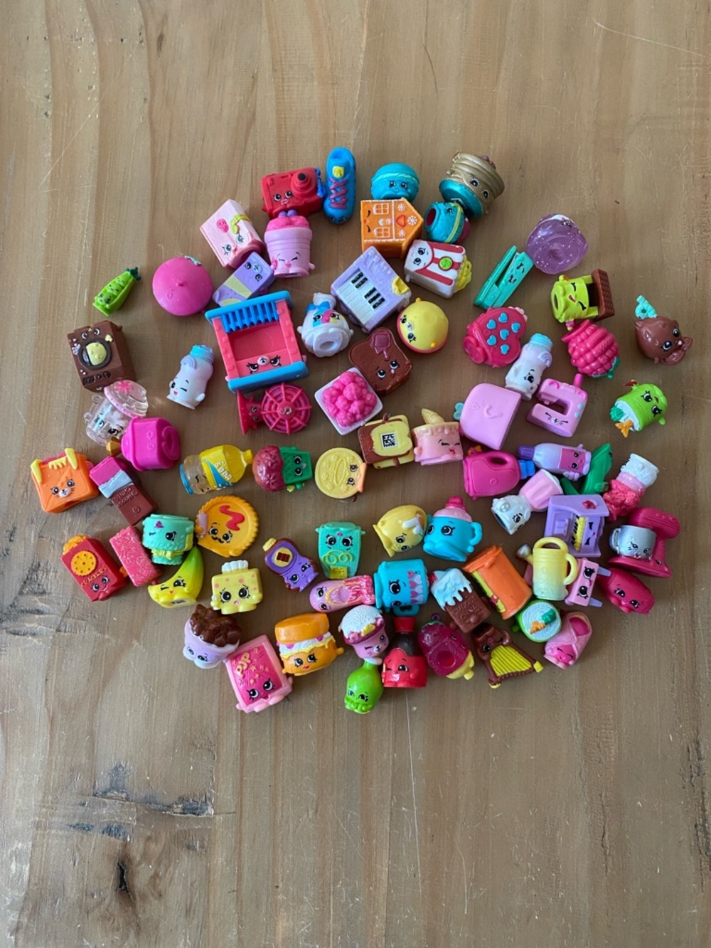 Shopkins Assorted Mini Figures